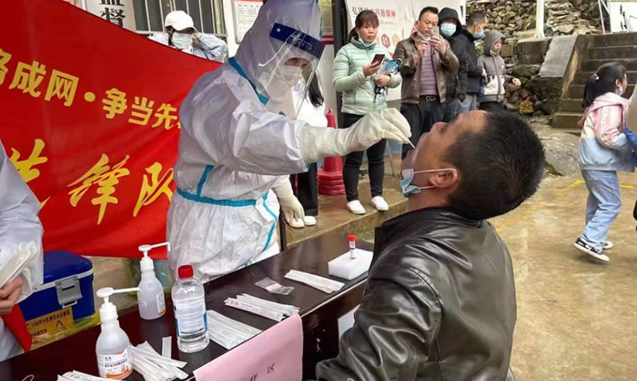 同心抗“疫”，我们在行动